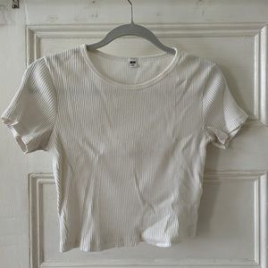 Cropped ribbed white tee